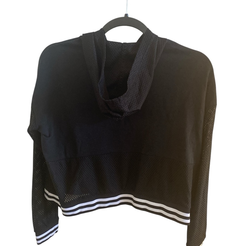 Fabletics Demi Lovato Mesh Crop Hoodie S Black